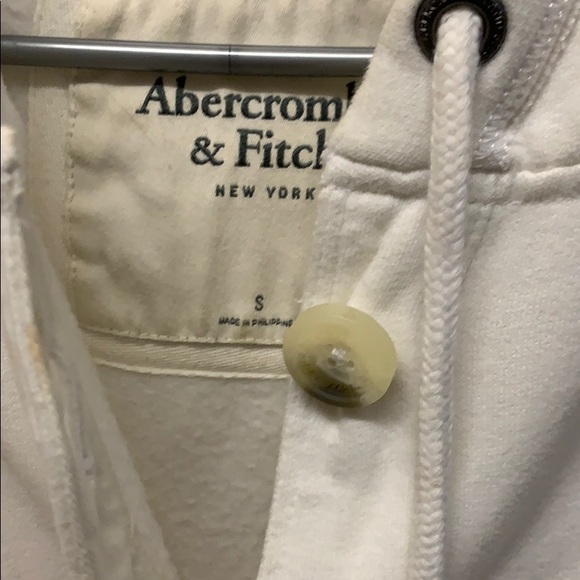 Abercrombie sweatshirt - Picture 2 of 4